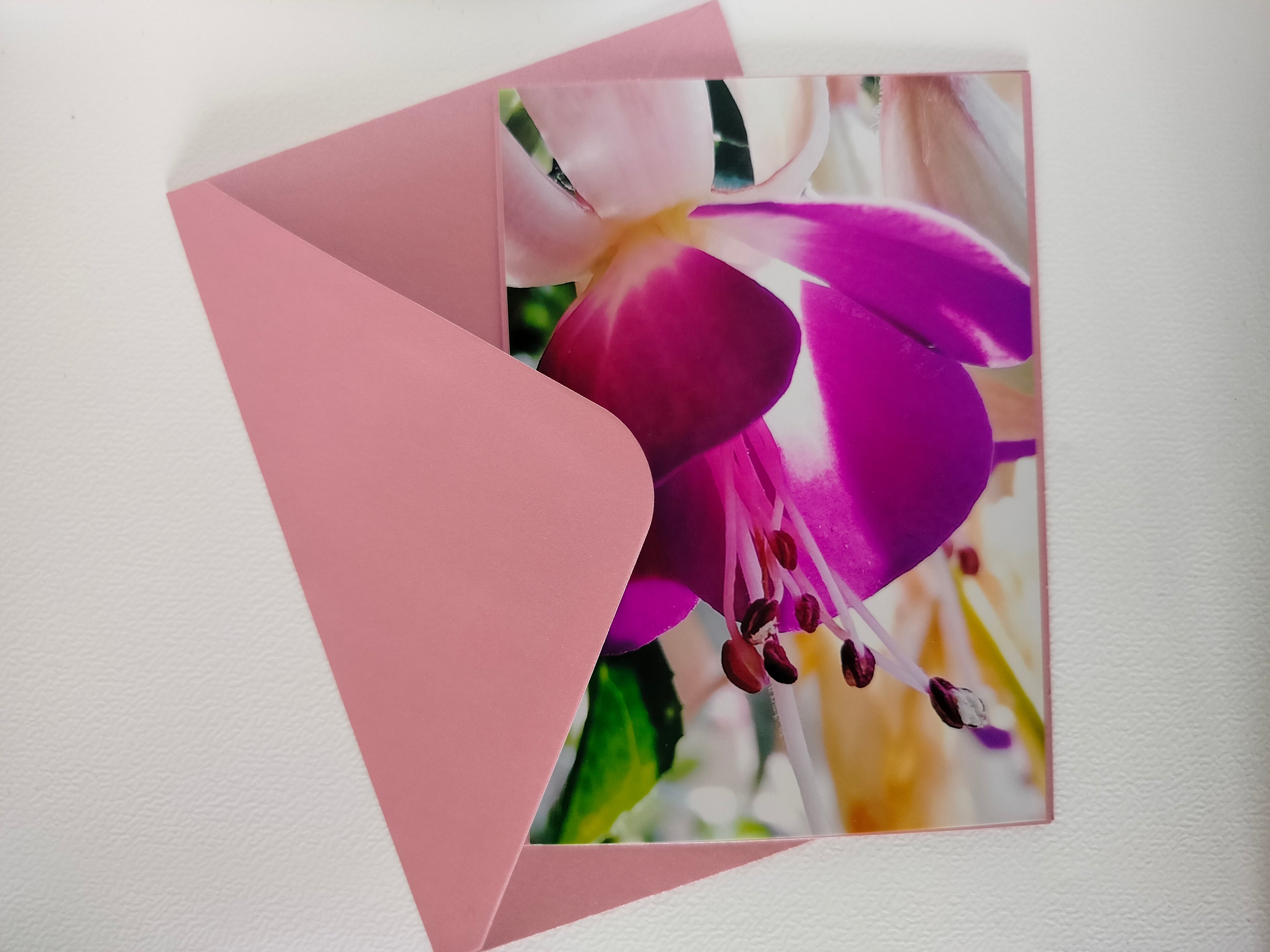 Biglietto auguri campanella viola