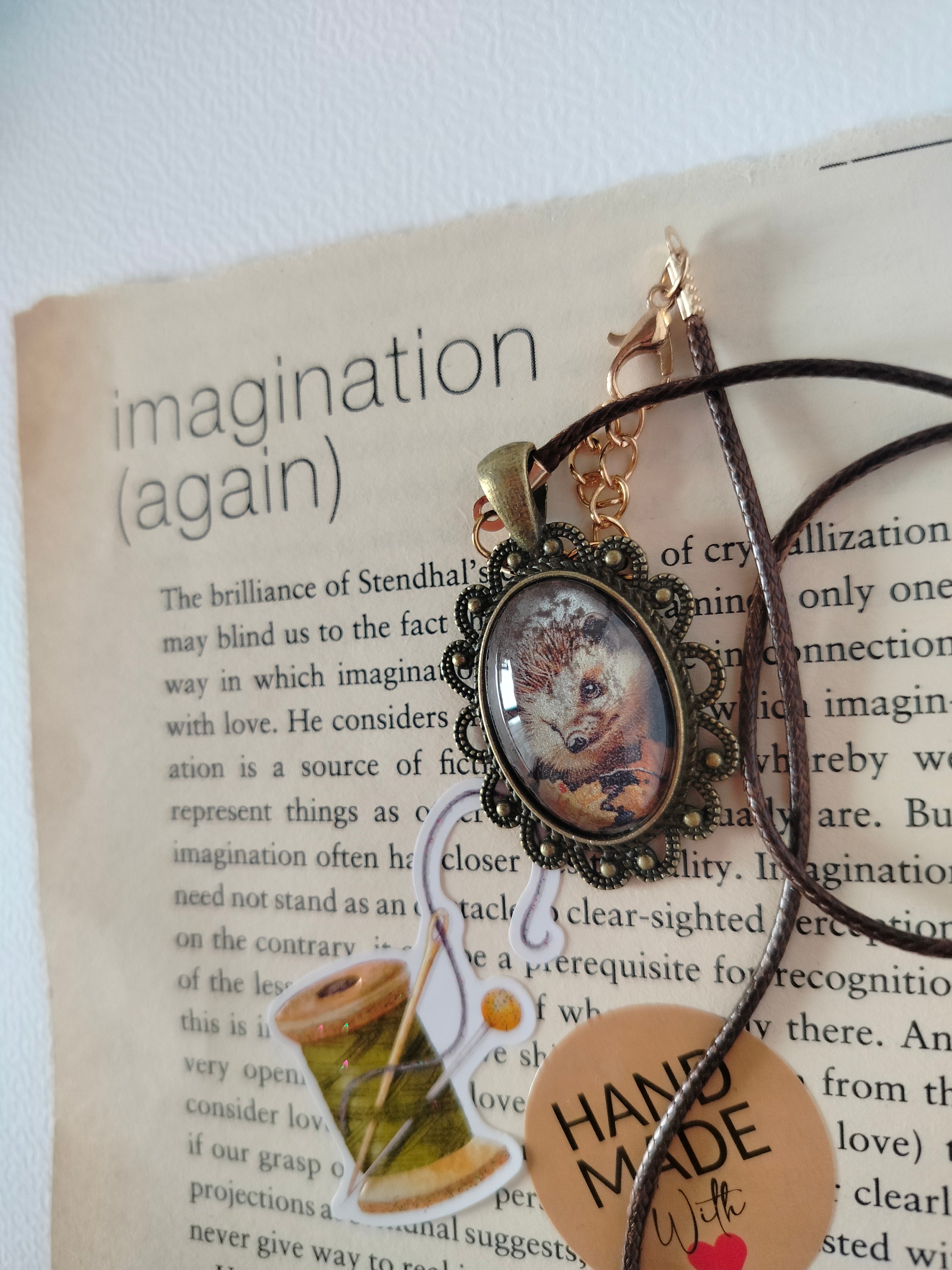 Ciondolo con cordino Riccio